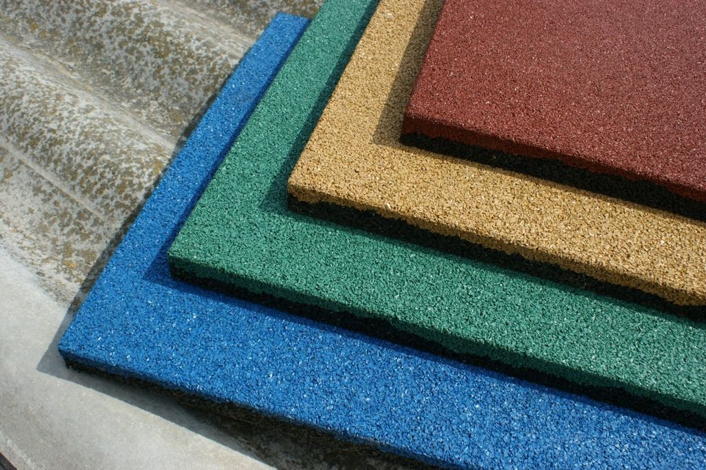 Продажа резиновой тротуарной плитки в Сестрорецке